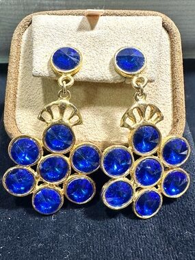 NOS/ Vtg Blue RIVOLI Glass Rhinestone Floral Dangle Earrings